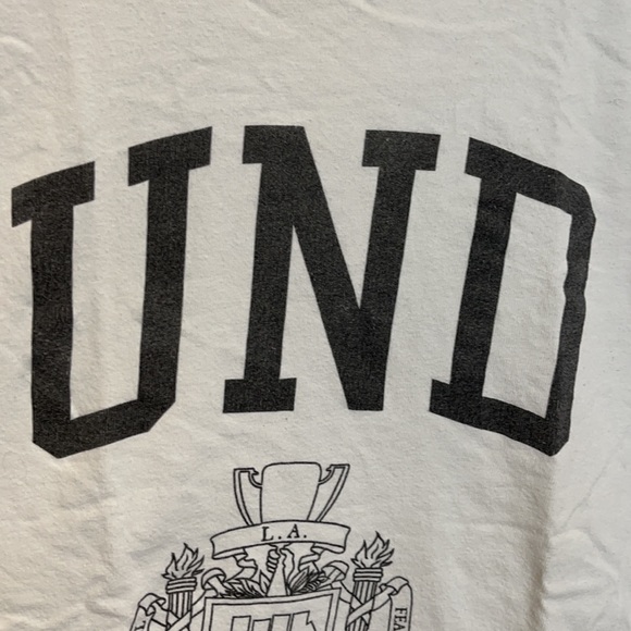 Undefeated Logo Tee - Picture 3 of 6